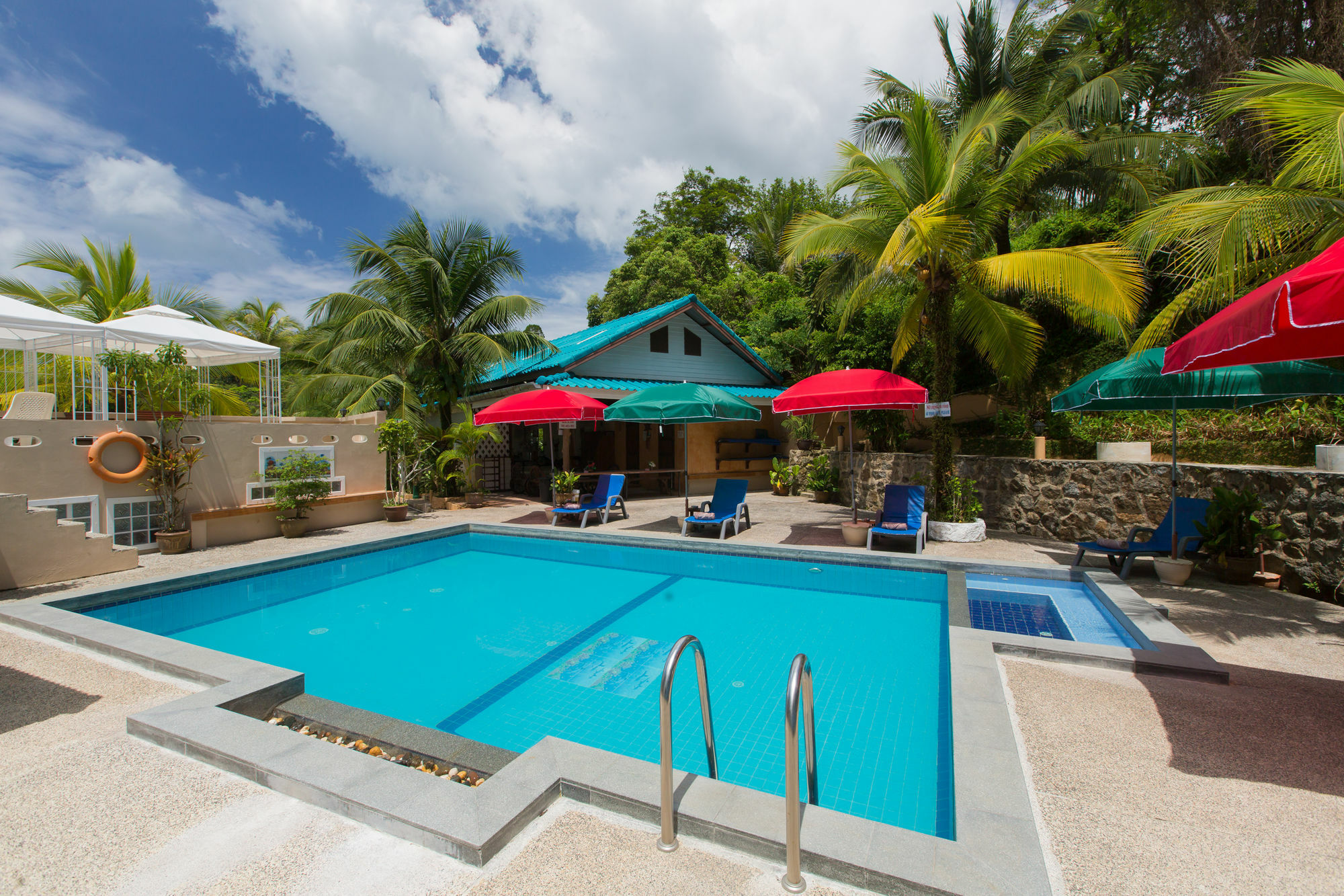 Patong Rai Rom Yen Resort Sha Exteriör bild
